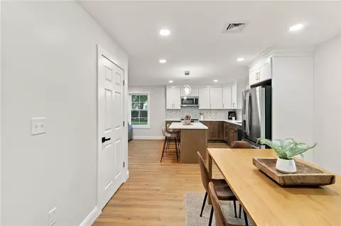 Entry Way - 223 Jenckes St, Woonsocket, RI 02895 photo 4 of 5
