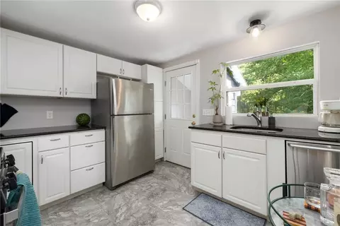 Kitchen - 86 Oakside St, Warwick, RI 02889 photo 1 of 4