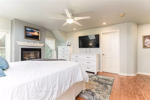 Bedroom - 75 Summer St, Westerly, RI 02891 photo 5 of 7