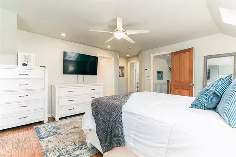 Bedroom - 75 Summer St, Westerly, RI 02891 photo 7 of 7