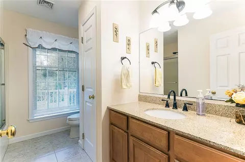 Bath - 24 Hickory Ln, Westerly, RI 02891 photo 1 of 5
