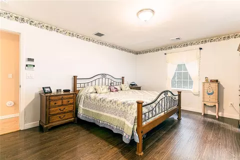Bedroom - 24 Hickory Ln, Westerly, RI 02891 photo 2 of 4