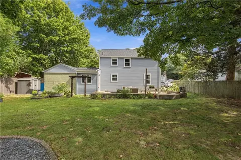 Exterior - 60 Parkway Dr, Warwick, RI 02886 photo 4 of 7
