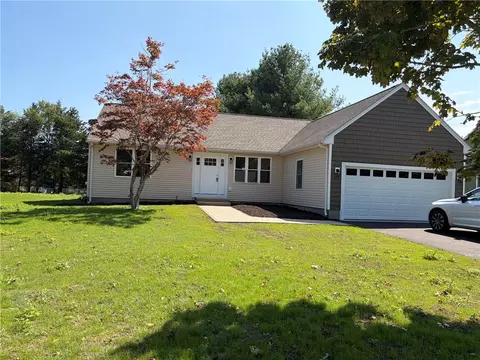 47 Swan View Ln, North Kingstown, RI 02852