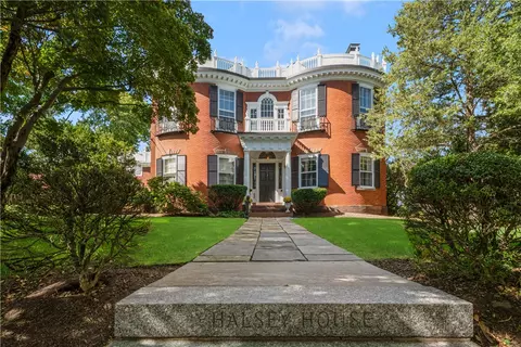 140 Prospect St #4, Providence, RI 02906