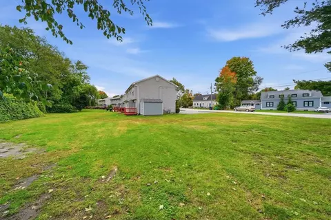 Exterior - 97 Reed St, Warwick, RI 02886 photo 8 of 10