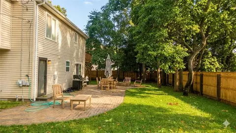 Exterior - 200 Bend St, Warwick, RI 02889 photo 8 of 12