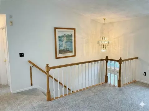 Entry Way - 200 Bend St, Warwick, RI 02889 photo 1 of 3