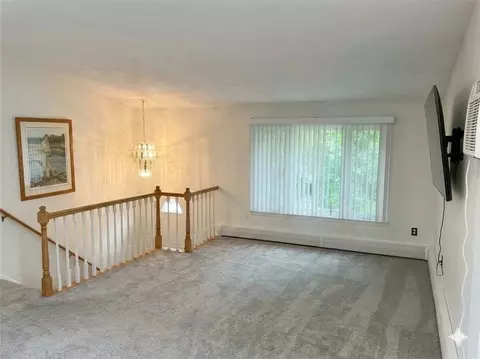 Living - 200 Bend St, Warwick, RI 02889 photo 3 of 5
