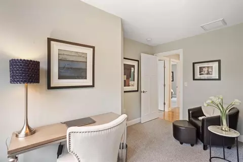 Entry Way - 42 E Lantern Rd, Lincoln, RI 02865 photo 5 of 5