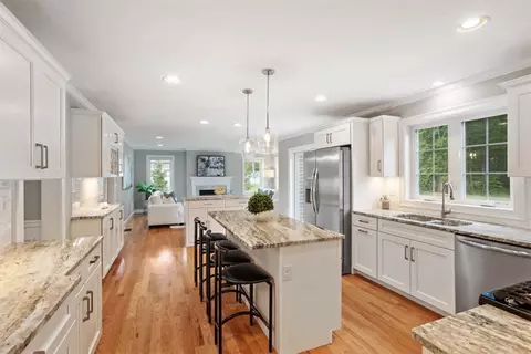 Kitchen - 42 E Lantern Rd, Lincoln, RI 02865 photo 3 of 5