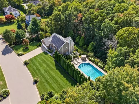 View/Area - 6 Shoreline Dr, Westerly, RI 02891 photo 2 of 3