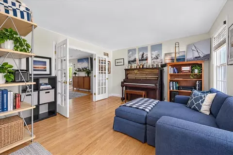 Living - 6 Shoreline Dr, Westerly, RI 02891 photo 3 of 3
