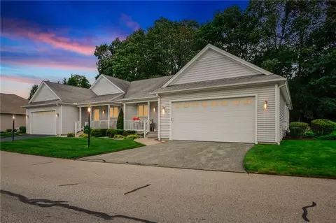 56 Meghan Ln #56, North Kingstown, RI 02852