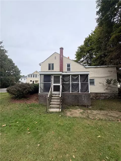 Exterior - 1888 Mendon Rd, Woonsocket, RI 02895 photo 7 of 8