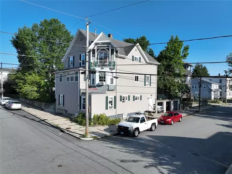 470 Willow St, Woonsocket, RI 02895