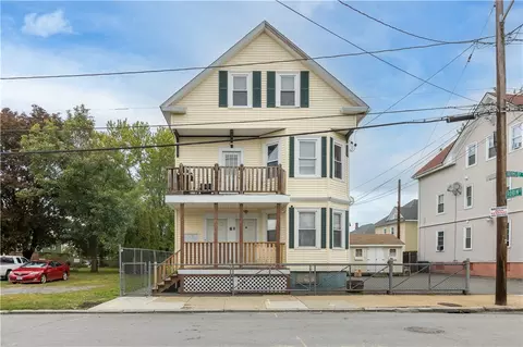 21 Berkley St, Providence, RI 02908