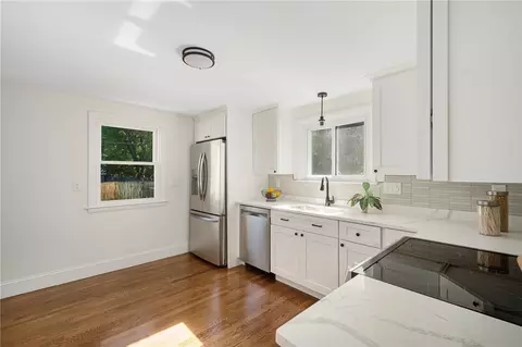 Kitchen - 330 Manolla Ave, Warwick, RI 02888 photo 3 of 4