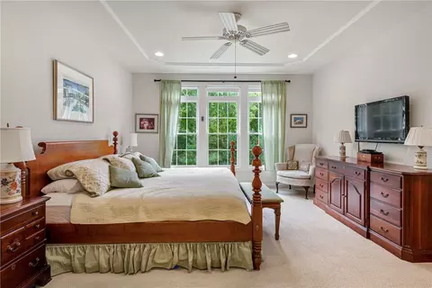 Bedroom - 121 Hampton Way, South Kingstown, RI 02879 photo 2 of 9