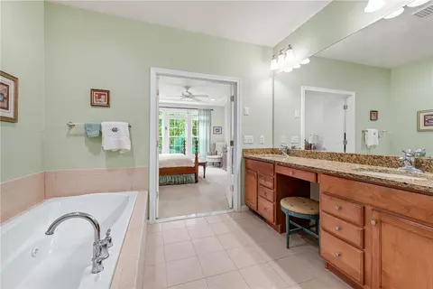 Bath - 121 Hampton Way, South Kingstown, RI 02879 photo 2 of 5