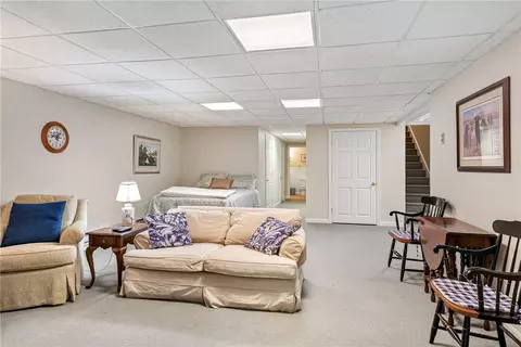 Bedroom - 121 Hampton Way, South Kingstown, RI 02879 photo 8 of 9