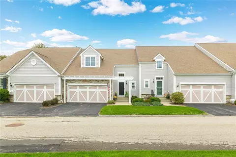 Exterior - 121 Hampton Way, South Kingstown, RI 02879 photo 2 of 8
