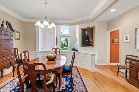 Dining - 121 Hampton Way, South Kingstown, RI 02879 photo 3 of 3