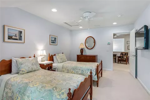Bedroom - 121 Hampton Way, South Kingstown, RI 02879 photo 5 of 9
