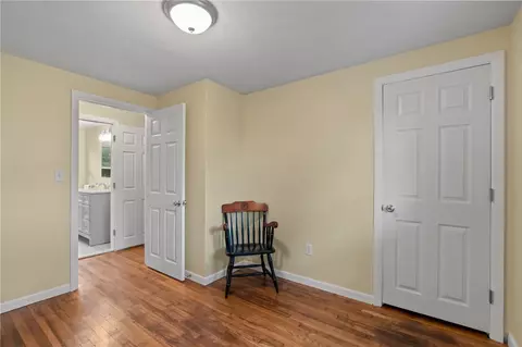 Bedroom - 66 Palace Ave, Warwick, RI 02886 photo 2 of 12