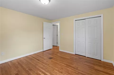 Bedroom - 66 Palace Ave, Warwick, RI 02886 photo 9 of 12