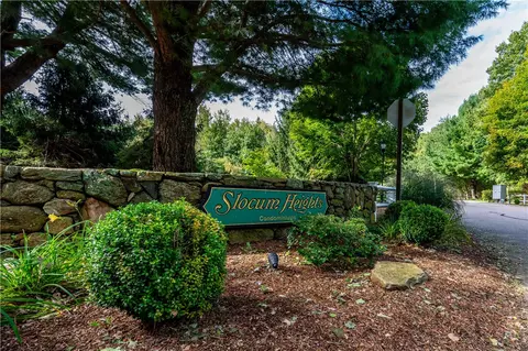 160 Allegra Ln, North Kingstown, RI 02852