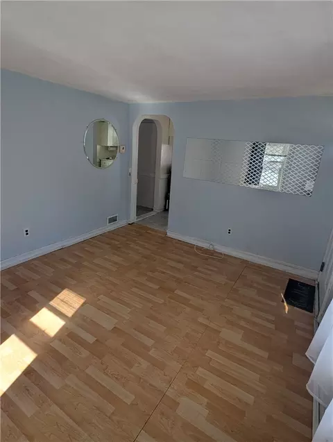 Living - 23 Harmony Ct, Warwick, RI 02889 photo 1 of 2
