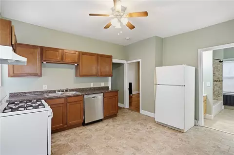 Kitchen - 7 Broad St, Warwick, RI 02888 photo 2 of 5