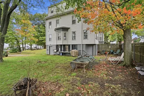 Exterior - 7 Broad St, Warwick, RI 02888 photo 7 of 7