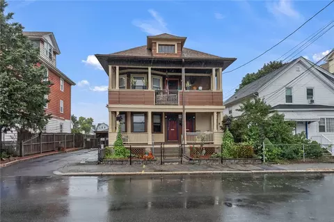 95 Thomas Ave, Pawtucket, RI 02860