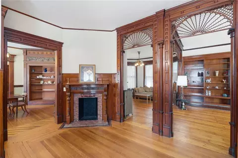 Entry Way - 473 S Main St, Woonsocket, RI 02895 photo 2 of 6