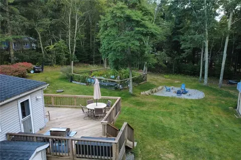 Exterior - 157 Black Plain Rd, Exeter, RI 02822 photo 2 of 4