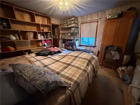 Bedroom - 8 Pike St, South Kingstown, RI 02879 photo 1 of 2