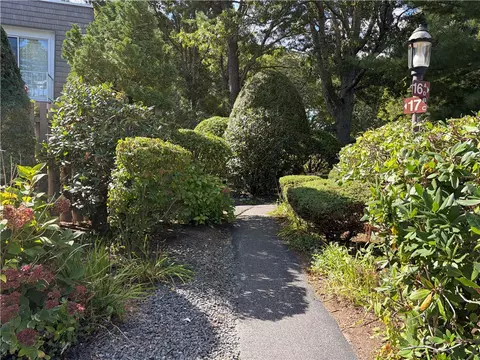 17 Caddy Rock Rd #C, North Kingstown, RI 02852