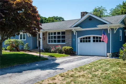 Exterior - 3 Emerald St, Westerly, RI 02891 photo 2 of 15