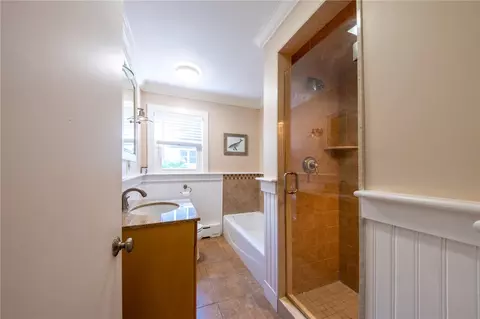 Bath - 3 Emerald St, Westerly, RI 02891 photo 2 of 3