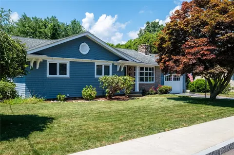 Exterior - 3 Emerald St, Westerly, RI 02891 photo 3 of 15