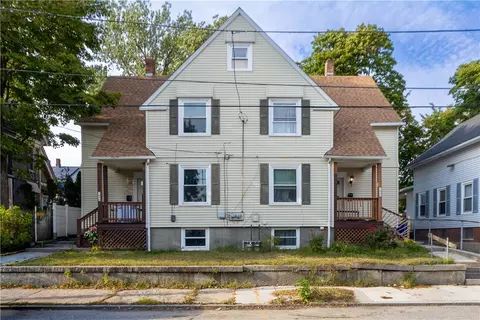 165 Briggs St, Providence, RI 02905