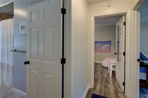 Entry Way - 100 Holmes Rd, Warwick, RI 02888 photo 3 of 4