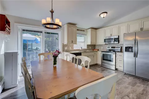 Dining - 100 Holmes Rd, Warwick, RI 02888 photo 2 of 2
