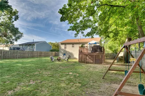 Exterior - 100 Holmes Rd, Warwick, RI 02888 photo 9 of 13