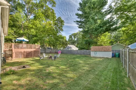 Exterior - 100 Holmes Rd, Warwick, RI 02888 photo 11 of 13