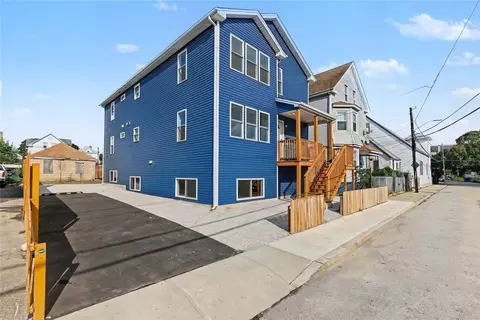 139 Benedict St, Providence, RI 02909