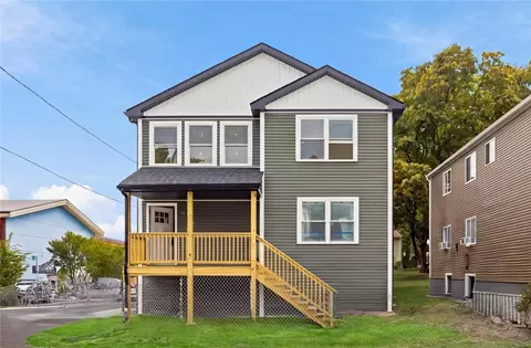 314 Sayles St, Providence, RI 02905