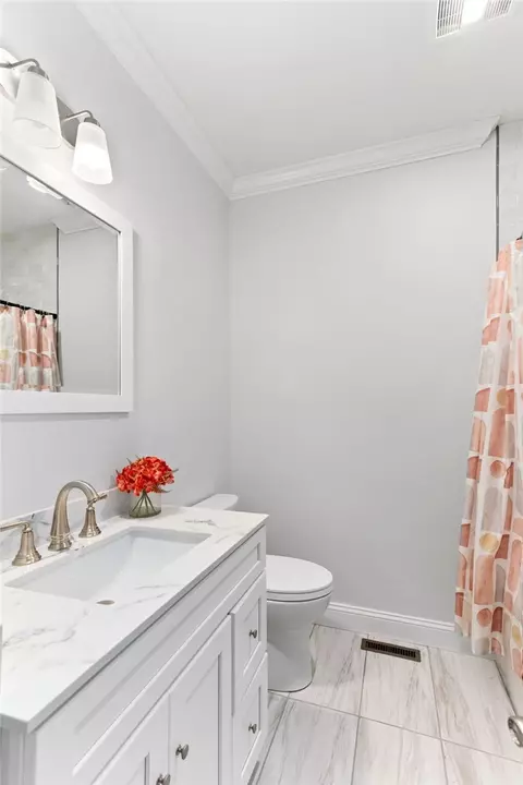 Bath - 4 Wescott Way, Coventry, RI 02816 photo 3 of 5